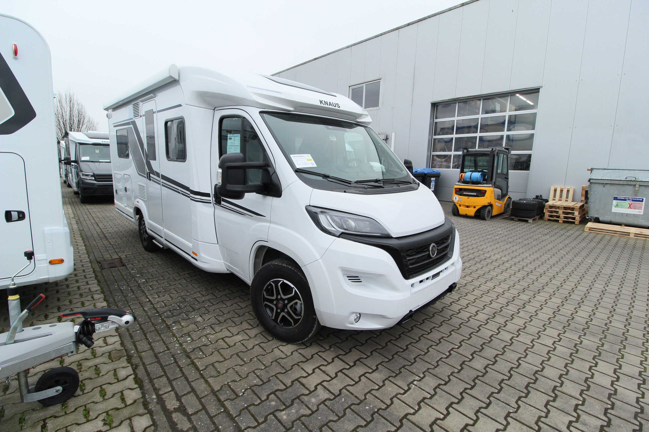Knaus Sky TI 650 MF Platinum Selection